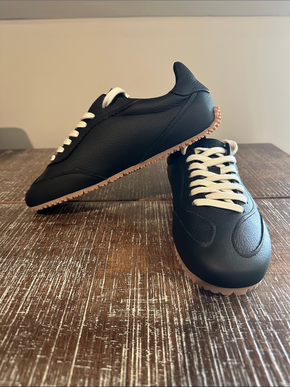NEW ~ Axel Arigato ~ Daze Runner Low Profile Sneaker - 8.5